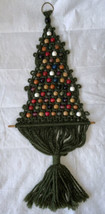 Vintage Green Macrame Christmas Tree Wall Hanging Colorful Wooden Beads MCM Boho - £19.78 GBP