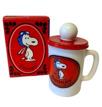Vintage 1969 Peanuts Snoopy Milk Glass Liquid Soap Mug w Box Avon Vintag... - $20.70 CAD