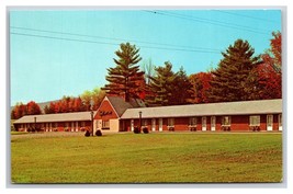 Coach an Four Motel White River Junction Vermont VT UNP Chrome Postcard P30 - $2.92