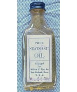 vintage neatsfoot oil bottle Wm Nye New Bedford MA gun household - €36,16 EUR vintage neatsfoot oil bottle Wm Nye New Bedford MA gun household - €36,16 EUR