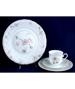 Mikasa Shelburn 4-pc Place Setting Cup Saucer Plates Unused - $276.07 MXN Mikasa Shelburn 4-pc Place Setting Cup Saucer Plates Unused - $276.07 MXN