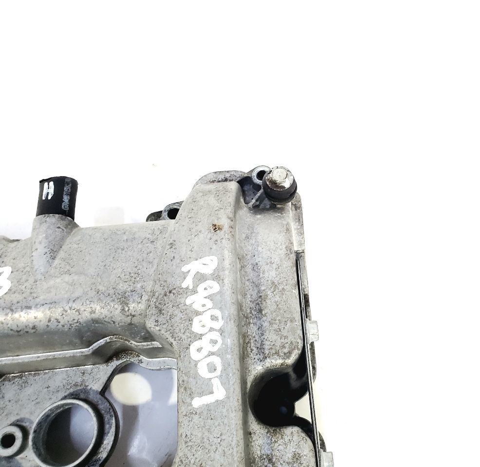 2014 Buick Verano OEM Engine Valve Cover  Item image 12