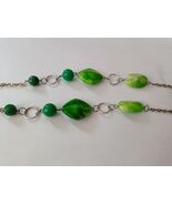 Green beaded necklace - $14.08 CAD