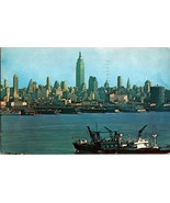 View of the Midtown Skyline of Manhattan Empire State Building New York ... - £6.91 GBP