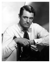 Cary Grant British American Actor 8X10 Publicity Photo - £6.67 GBP