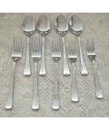9 Pieces ONEIDA STAINLESS  OHS111 PATTERN FLATWARE - £7.64 GBP