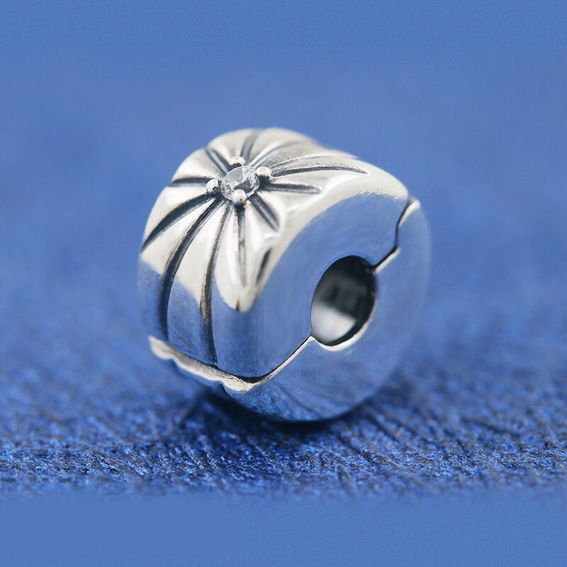 2019 Winter Release 925 Sterling Silver Sparkling Sunburst Clip Charm With Clear