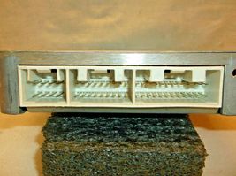 88-89 MAZDA 929  ENGINE CONTROL MODULE/COMPUTER..ECU..ECM.PCM image 4