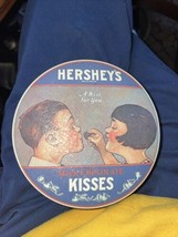 Vintage 1982 HERSHEY&#39;S Round Collectible Tin Girl Gives Boy a Kiss - £15.56 GBP