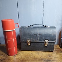 Vintage American Thermos Products Black Metal &#39;V&#39; Lunch Box, Red plad Thermos - £39.27 GBP