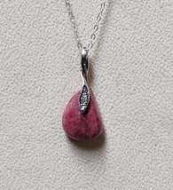 Norwegian Thulite Fancy Artisan Crafted Pendant in Sterling 18 in. (10.15 ctw) - £19.94 GBP