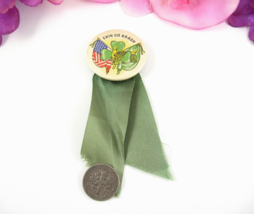 ERIN GO BRAGH Vintage PINBACK Ribbon Irish Ireland &amp; American Flags Sham... - $299.12 MXN
