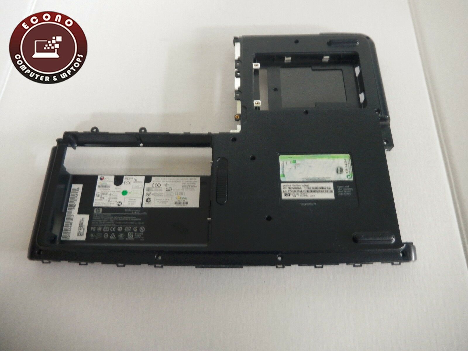 HP Pavilion ZV5000 ZX5000 Genuine Bottom Base Case 350235-001 - $2.37