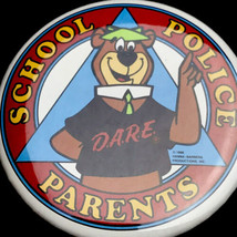 Yogi Bear DARE  Pin Button Pinback Vintage D.A.R.E Anti Drugs - £10.26 GBP