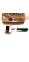Gelobros Handy Lightning Mincer 10 Rotary Cutters Manual Vintage - $17.00