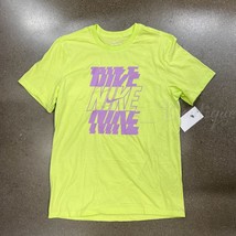 NWT Nike DV2585-736 Men Sportswear Tee Shirt Top Cotton Light Lemon Twis... - £18.30 GBP