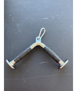V-Shaped Bar -LAT Pull down Cable Attachment, Tricep Press Down, Straigh... - $658.58 MXN