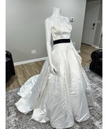 Size 12 MIKAELLA WEDDING GOWN BNWTS B2 - $4,603.50 MXN