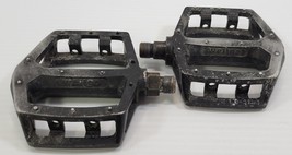 Q) Wellgo Black Aluminum Platform Bike Pedals LU-313J - $131.73 MXN