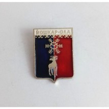 Vintage Red &amp; Blue Coat Of Arms Lapel Hat Pin - $8.25