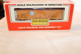 HO Scale Train-Miniatures, 40&#39; Box Car, NYC Early Bird Orange, #13060 - 2503 - £21.98 GBP