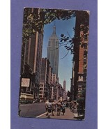 Vintage 1953 Postcard Empire State Building Street Scene NY Old Truck Bu... - £4.87 GBP