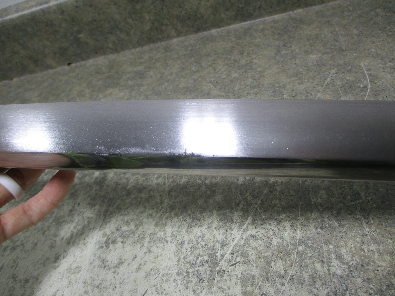 FRIGIDAIRE RANGE HANDLE DEEP SCRATCHES PART # 318919602 Item image 3