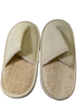 Adult Close Toe Eco-Friendly Indoor Slippers Beige-One size - £12.10 GBP