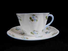 Shelley Blue Floral Teacup with Blue Rims # 23209 - £21.75 GBP