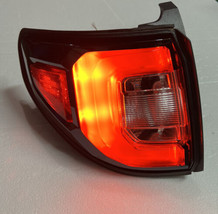 13-17 GMC Acadia Left Driver Outer Quarter Panel Mount Tail Light Lamp *... - £102.57 GBP