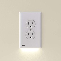 SnapPower GuideLight 2 - Night Light - Outlet Wall Plate With LED Night ... - $20.56