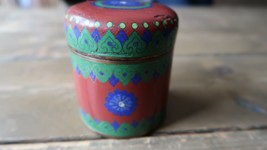 Antique Red Japanese Cloisonne Jar Censer Cover Meiji 3.25&quot; - £61.69 GBP