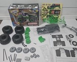 Monster Truck Grave Digger Complete Kit Snap Title Revell 1:25 Scale Pla... - £23.42 GBP