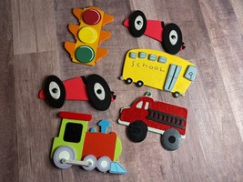Cars Racing Themed Pre-Painted Wood Accents Mini Arts&amp;Crafts Supply - £13.89 GBP