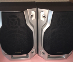 Audiovox 8 Ohm de Estante Hogar Speakers-Very Loud-Rare-Ships N 24 Horas - $150.01