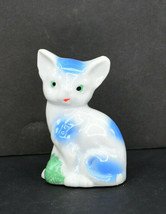 Vintage Porcelain White With Blue Spots Kitty With A Green Yarn Ball Fig... - $8.95