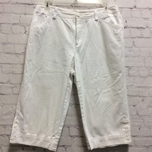 Rafaella Womens Capri Pants White Zip Pockets Buttons 100% Cotton Twill 10 - $7.42