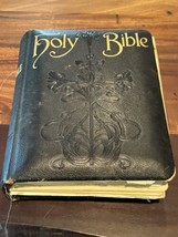 Antique 1891 Holy Bible Pictorial Family Holman Missing first 2 pages - $98.01
