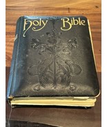 Antique 1891 Holy Bible Pictorial Family Holman Missing first 2 pages - $1,866.06 MXN