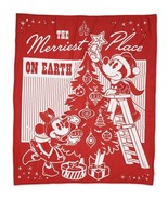 Disney 2022 Mickey &amp; Minnie Mouse Red &amp; White Christmas Holiday Fleece T... - $742.78 MXN