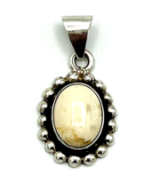 Vintage MEXICO 925 Sterling Silver Off White Stone Pendant - $33.66
