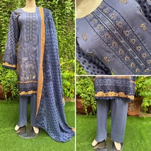 Pakistani  Purple Printed Straight Shirt 3-PCS Lawn Suit w/ Threadwork ,XXL - $926.71 MXN