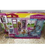 Mattel Barbie Close &amp; Go Fully Furnished House Kitchen Bedroom Bathroom ... - $1,204.54 MXN