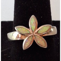 925 Sterling Silver And Faux Opal Flower Ring Size 8 Sky - £26.55 GBP