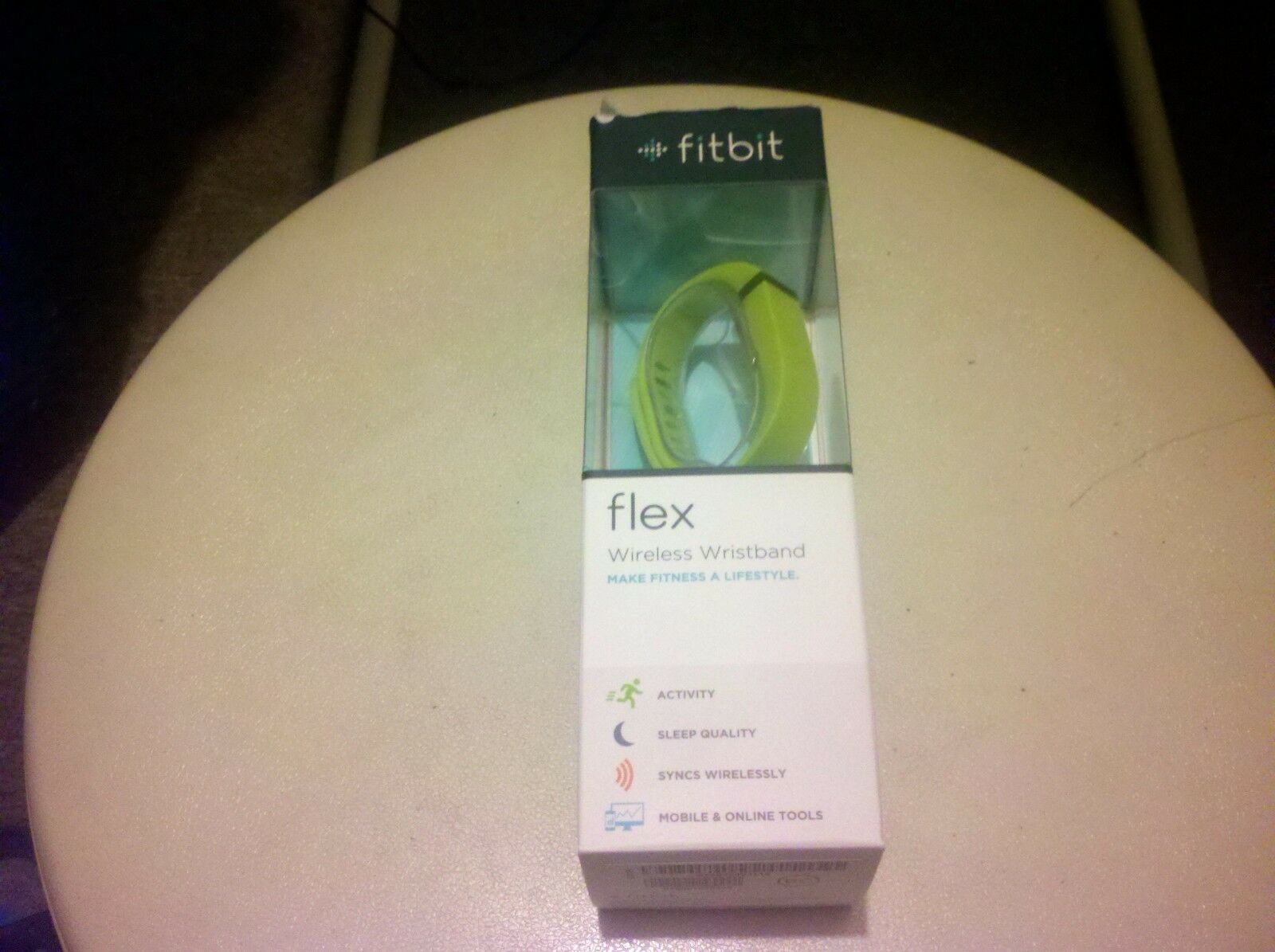 Fitbit Activity Tracker Fitness Band Complete Kit--Green (Large & Small Bands) - £119.90 GBP