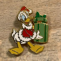 Donald Duck - Christmas Present - Walt Disney World Collectible Pin From 2002 - $19.79