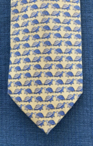 Peterborough Row Bloomingdales Turtles Yellow Blue Men&#39;s Silk Neck Tie - £19.43 GBP