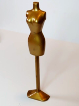 1971 Topper Dawn Doll Gold Dress Form Stand - £6.31 GBP