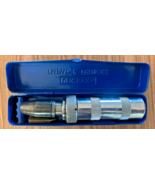 VTG. Vessel #2500 Impact Driver with 2 Bits, Metal Case [e-04] - $183.98 MXN