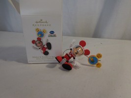 Hallmark Disney Mickey &amp; Toodles in Space from Mickey Mouse Clubhouse ornament - £37.21 GBP
